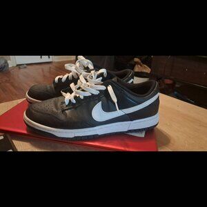 Panda dunks
